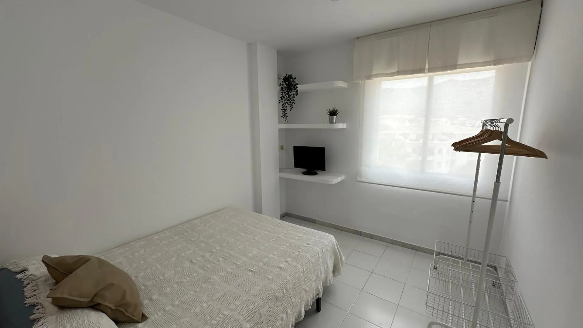 Casa Jayja Primera Linea De Playa Velilla-Taramay Spain